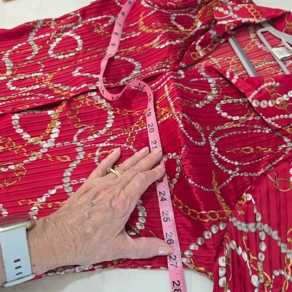 Jaclyn Smith Equestrian Chain Print Button-Up Blouse XL Long Sleeve Pleated Red - Picture 10 of 11